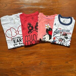 4 Piece Bundle Women’s Juniors Disney Mickey Minnie T-Shirts Size Small